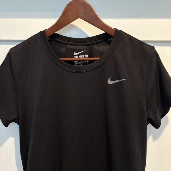 Nike Shirt Womens Medium Black Dri-FIT Athletic Training Running CU7593-010 - Picture 3 of 12